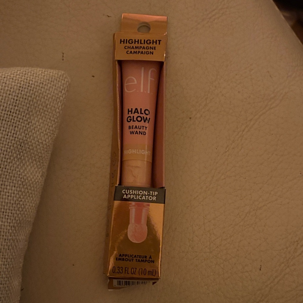 ELF Halo Glow Beauty Wand - Champagne Campaign